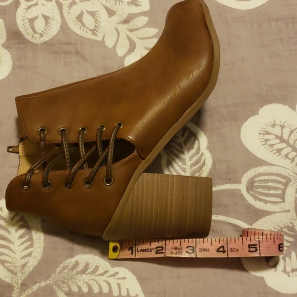 Brown booties - Picture 5 of 6